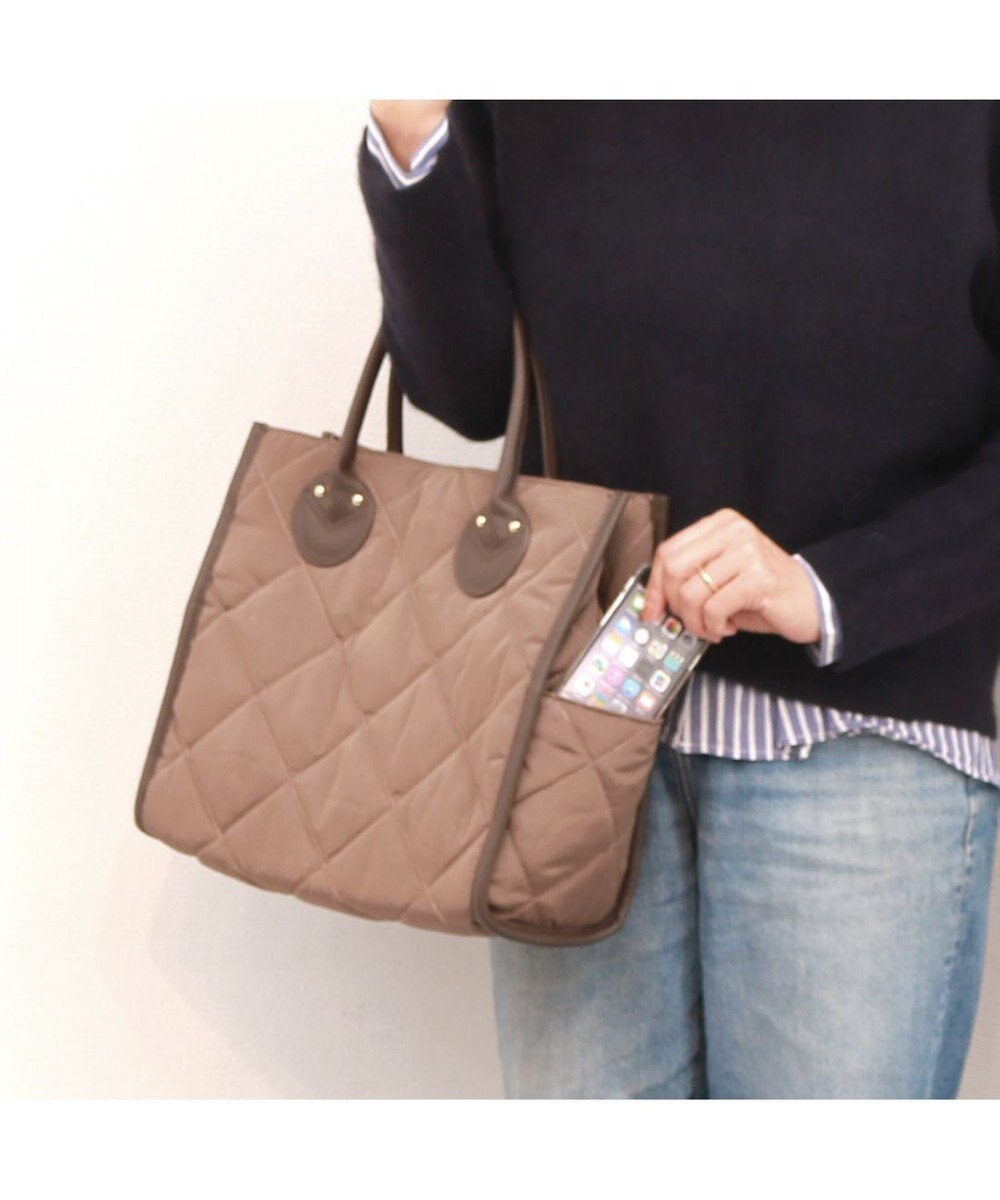 UNBILLION 【テレビ ドラマ着用アイテム】カシュカシュ cachecache / キルティングスクエアトートバッグM 