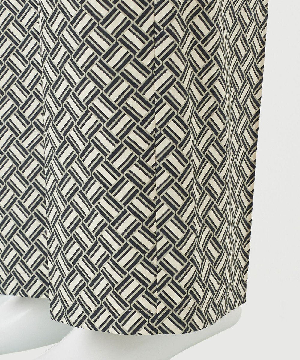 23区 S 【R(アール)】ジオメトリックプリント ワイドパンツ 