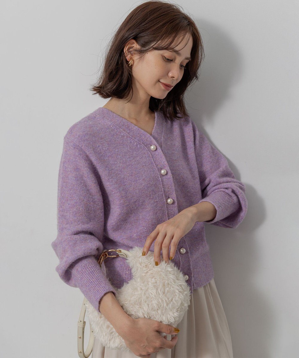 組曲 【加藤ローサさん着用 / 前後着用可】スパンコールヤーン カーディガン 