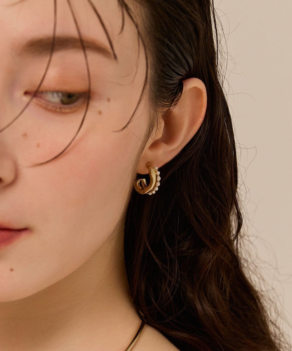 Phoebe 〈金属アレルギー対応〉ダブルラインパールフープピアス　ホワイト/ニッケルフリー 