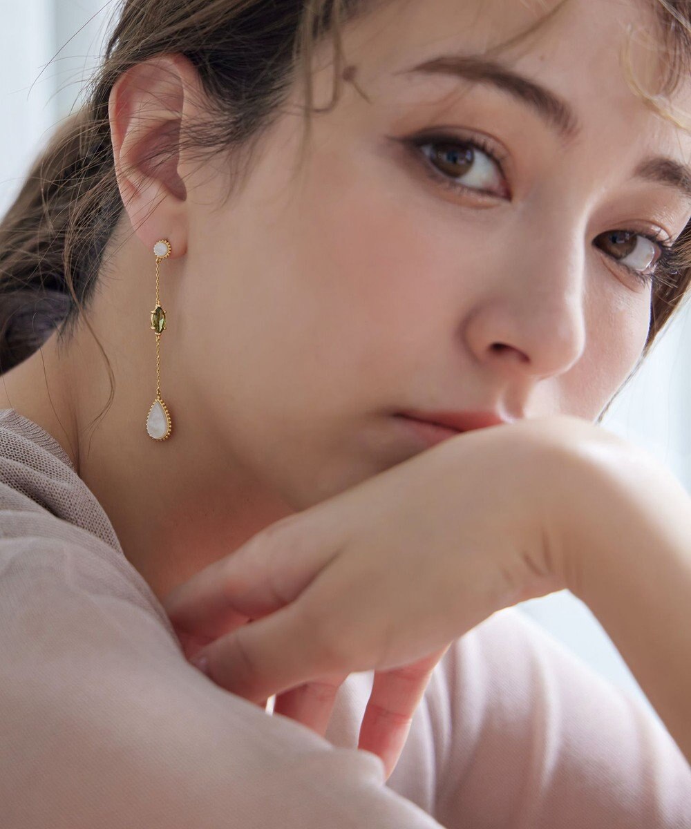 Tiaclasse 【金属アレルギー対応】　カラードロップロングピアス 