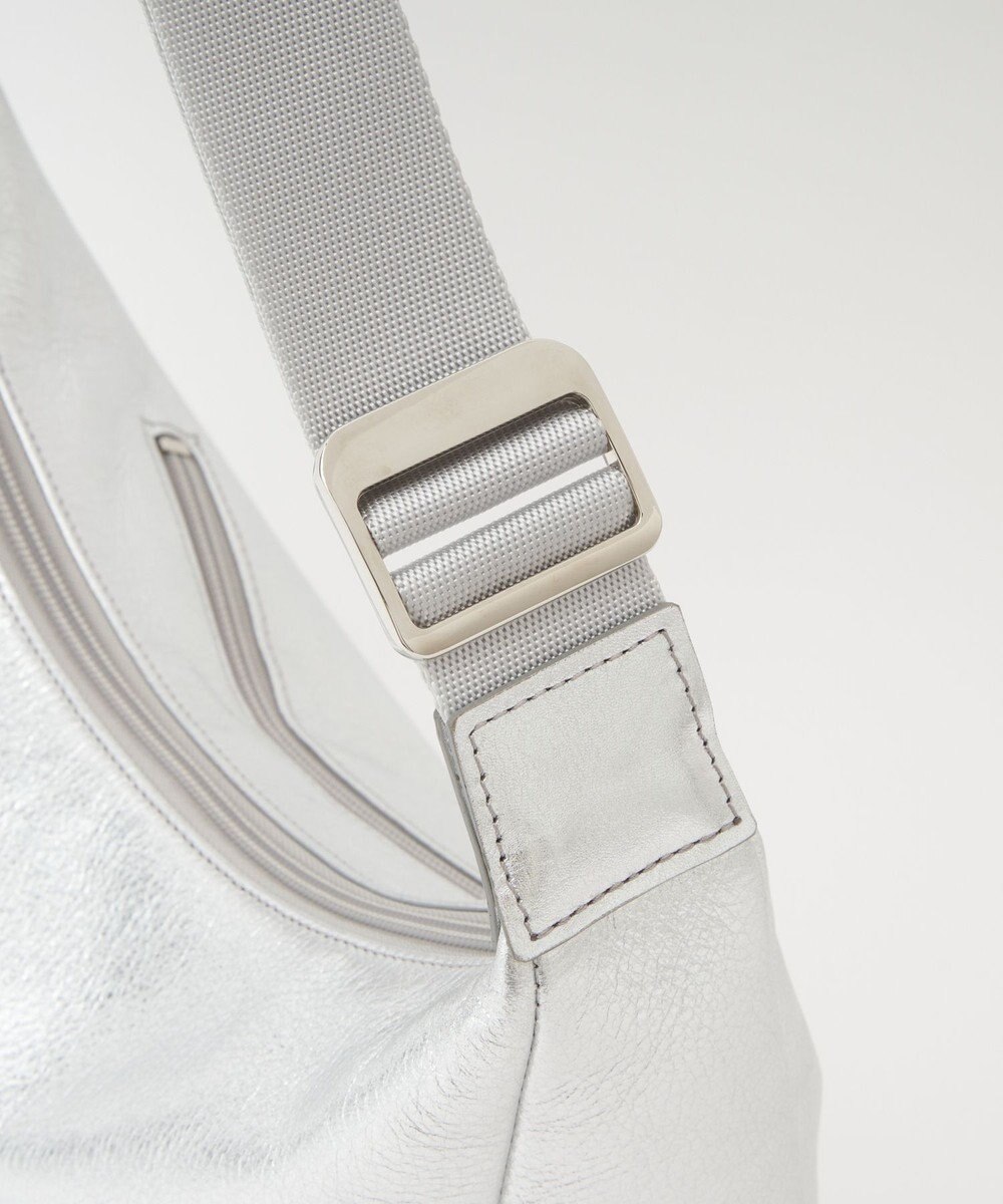 russet ソフトレザーラウンドショルダーバッグ【シルバー】(CE-1470-WEB) 