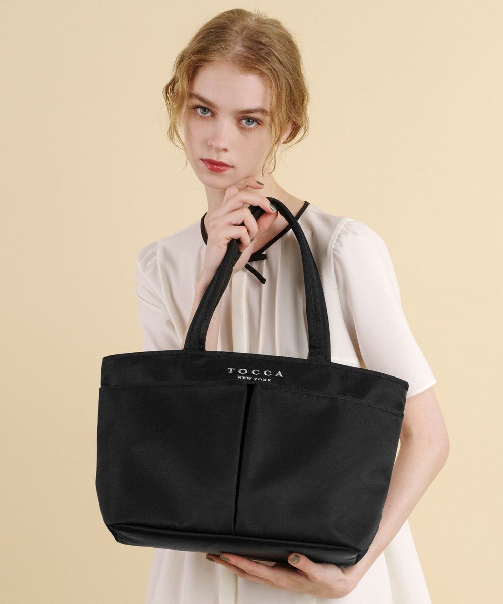 TOCCA 【WEB＆一部店舗限定】【A4サイズ対応・撥水・サスティナブル素材】T-INCONTRO TOTE L トートバッグ L ブラック系