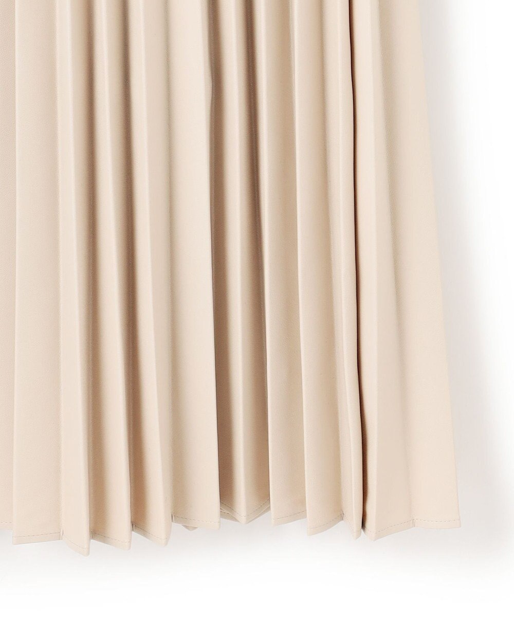 UNFILO 【野呂佳代さん着用】フェイクレザー プリーツスカート 