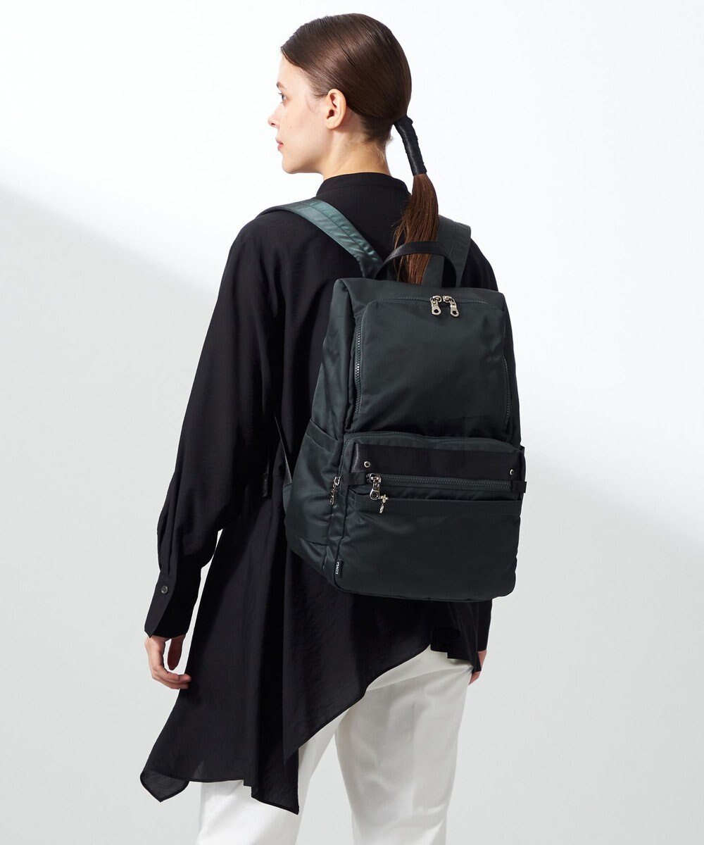 Y'SACCS テープデザイン　トラベルデイパック 