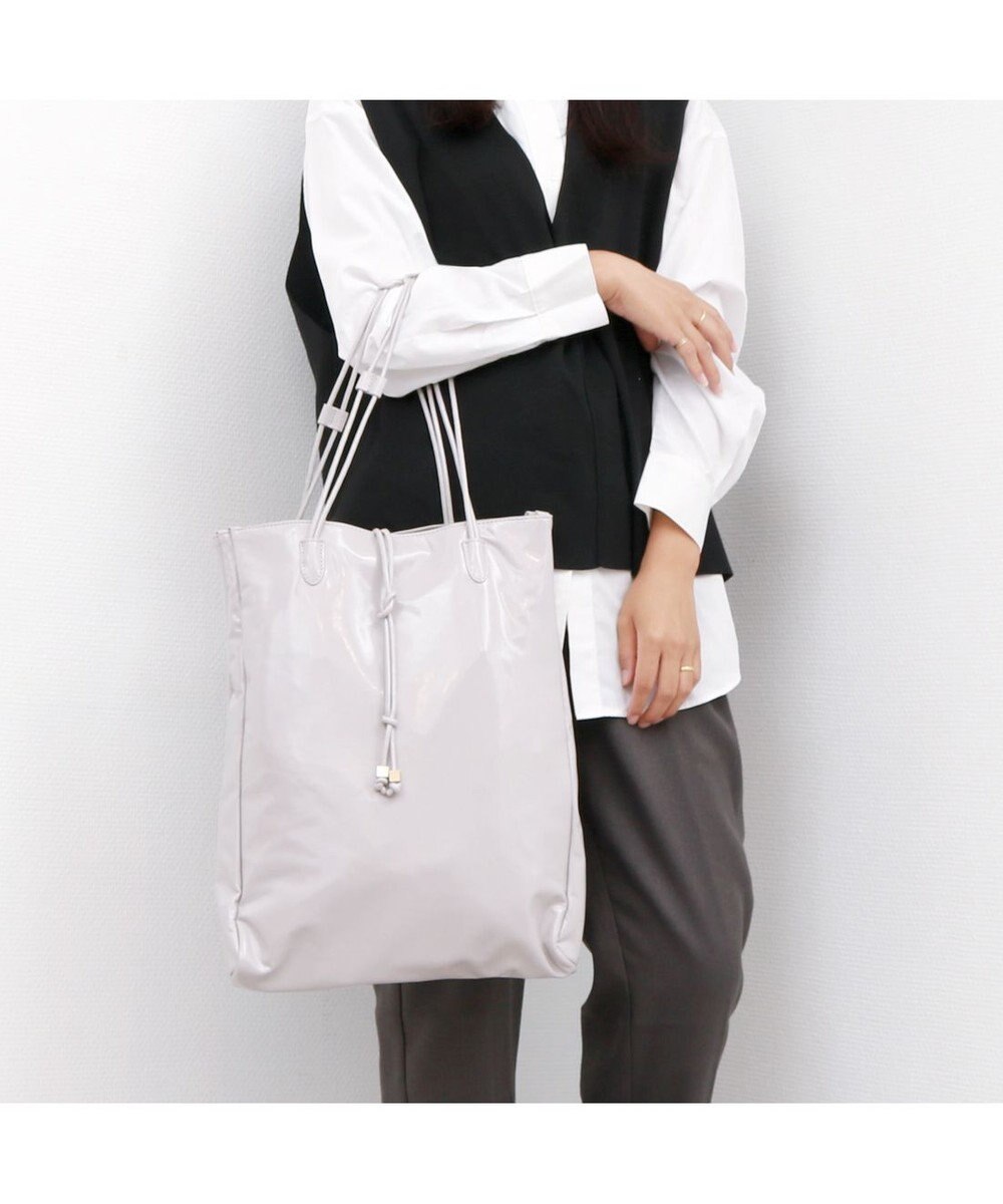 UNBILLION カシュカシュ cachecache / エナメル調結びハンドルA4サイズトート 