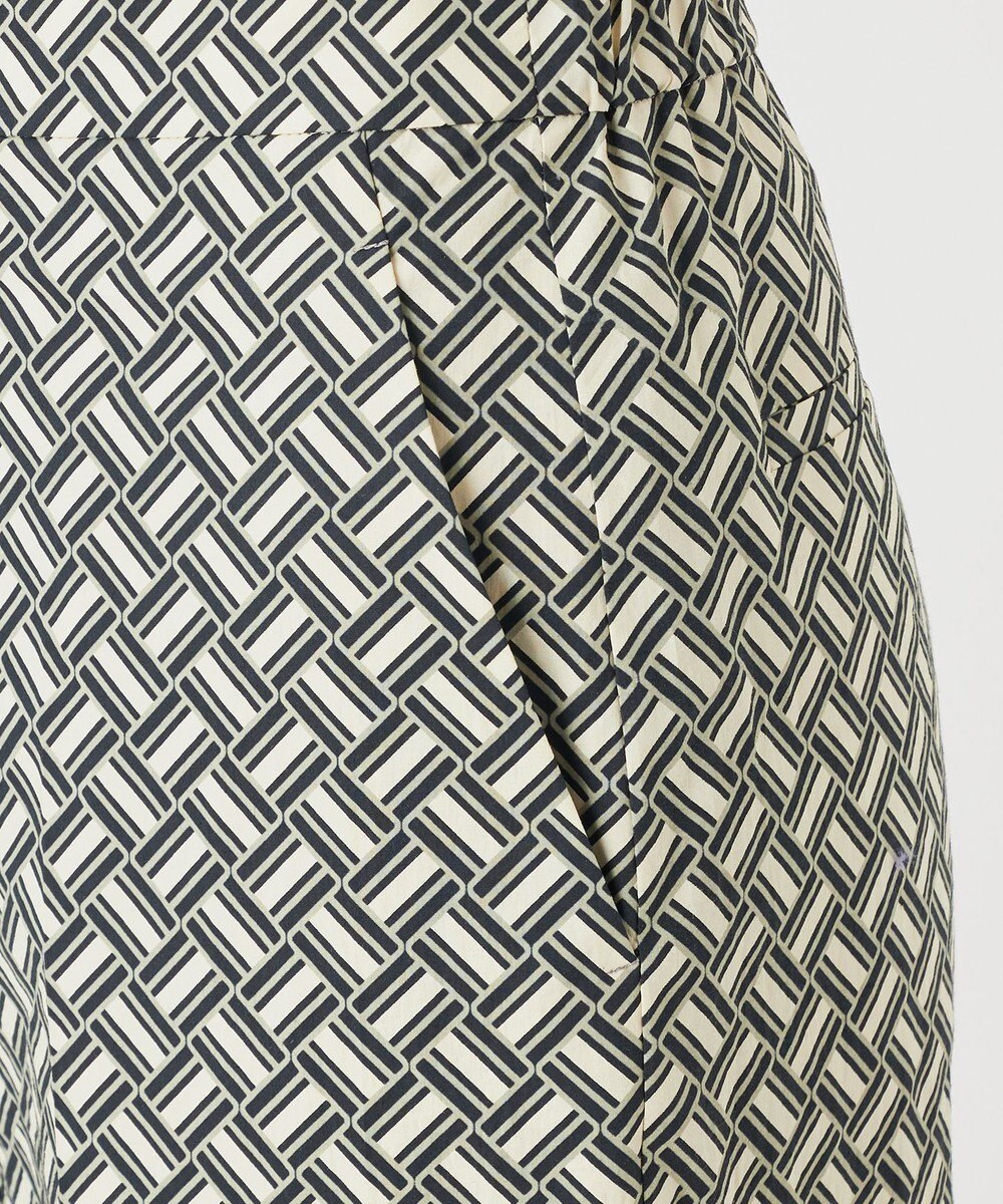 23区 S 【R(アール)】ジオメトリックプリント ワイドパンツ 