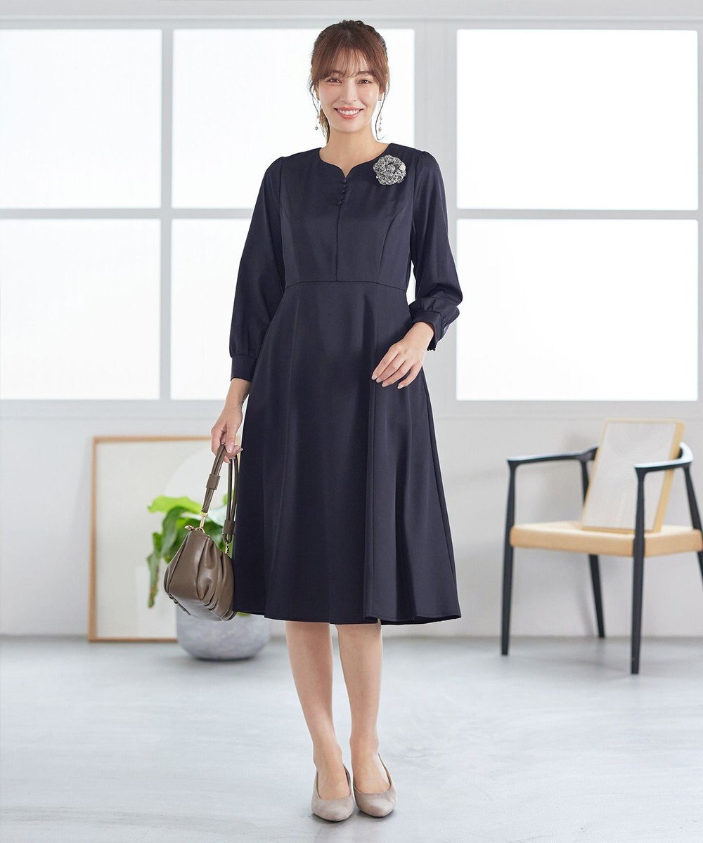 Tiaclasse 【セレモニー・XSサイズ追加・新色追加】ハートネックくるみ釦ワンピース 