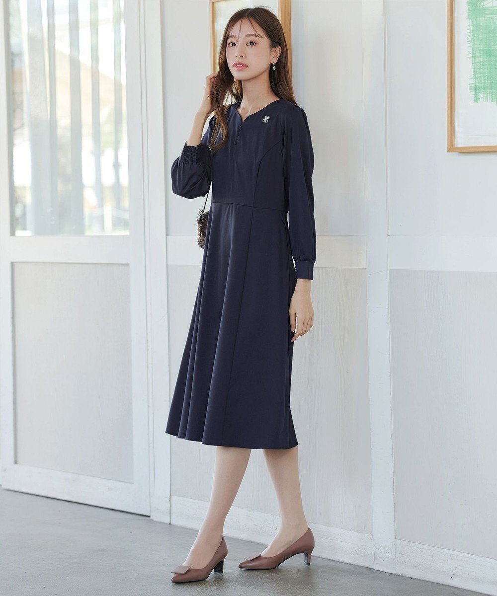 Tiaclasse 【セレモニー・XSサイズ追加・新色追加】ハートネックくるみ釦ワンピース 