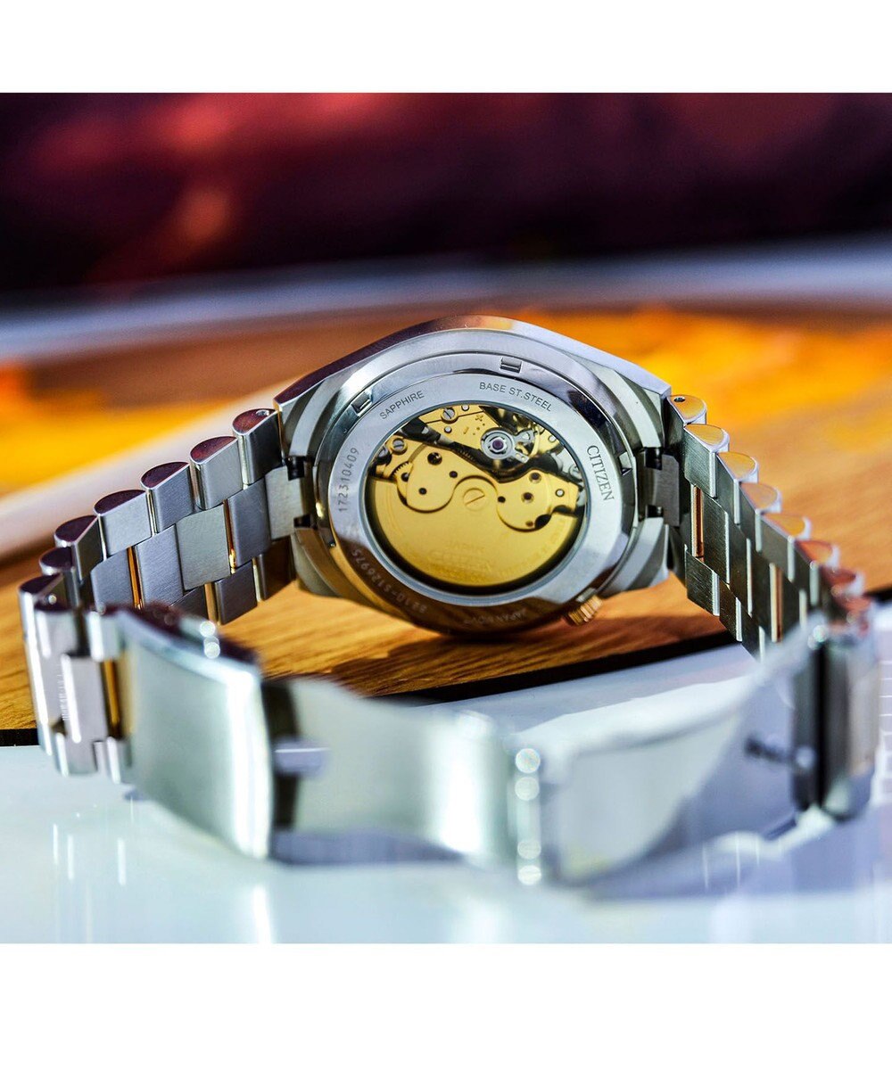CITIZEN 【“TSUYOSA”Collection】スポーティなケース形状と腕なじみの良い3列バンドで付け心地の良さにもこだわったメカニカルウオッチ 