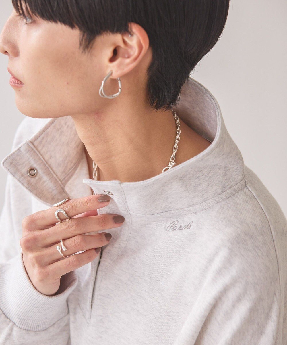 AMERICAN HOLIC 襟付き刺繍入りミニ裏毛プルオーバー 