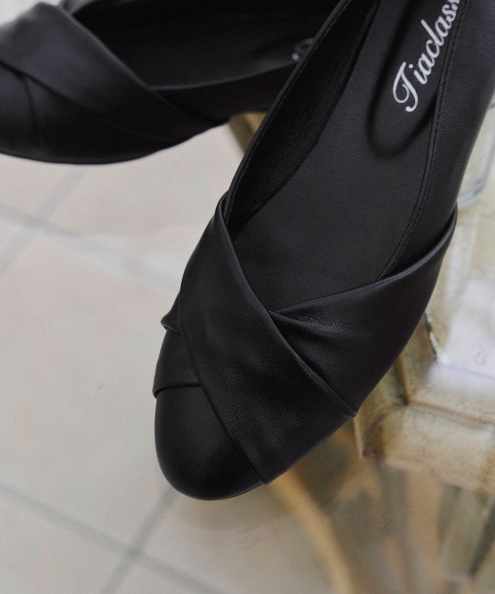 Tiaclasse 【安田美沙子さん/小倉優子さん着用】捻りデザインパンプス 