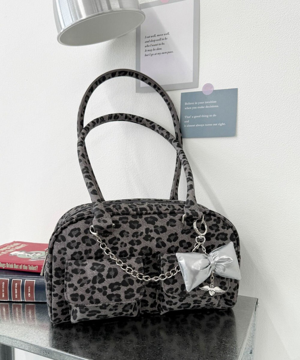 WEGO チャーム付きチェーンボストンバッグ 