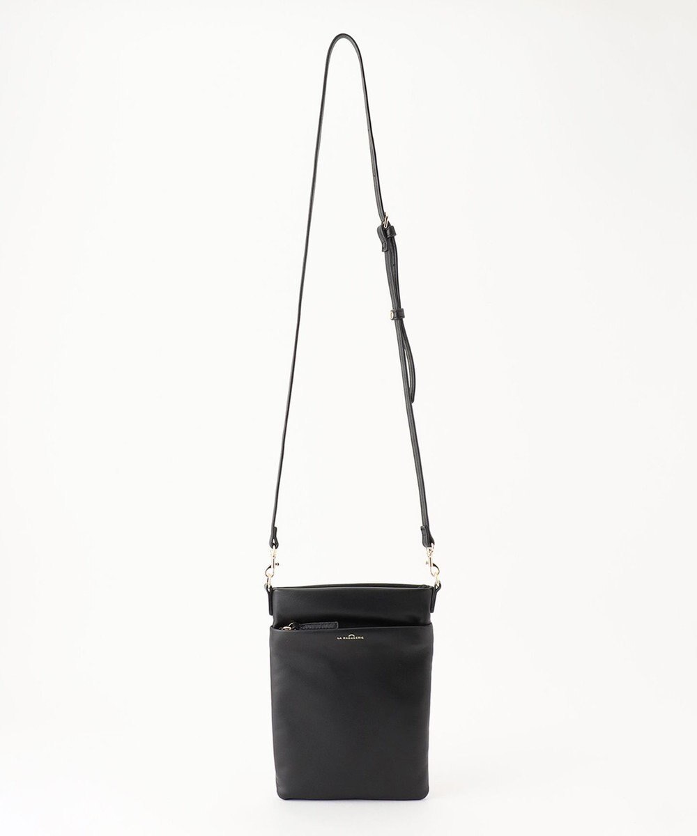 LA BAGAGERIE シープレザー　スクエアポシェット 