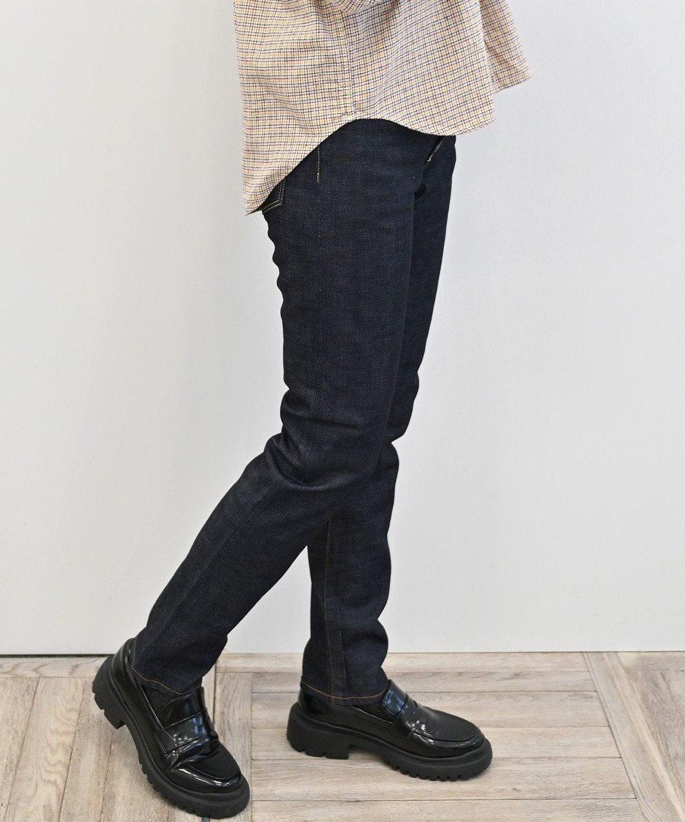 caqu modern pencil  タイトフィット ペンシルシルエット デニムパンツ 