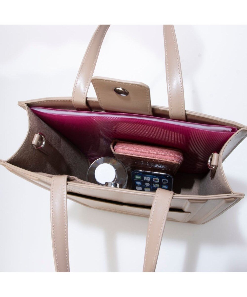 UNBILLION カシュカシュ cachecache / パネル型押し2wayトート 