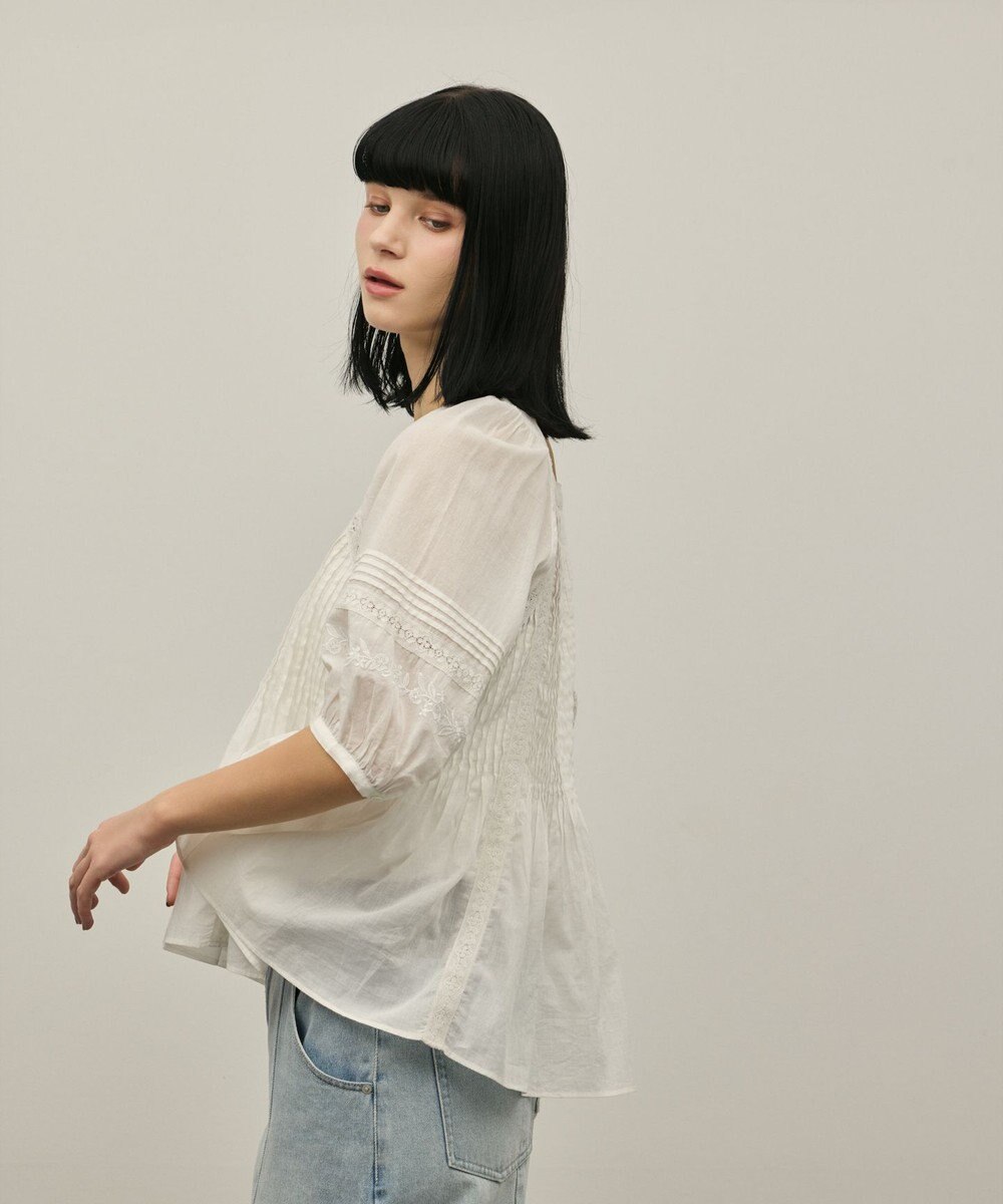 GRACE CONTINENTAL レースコンビピンタックブラウス 