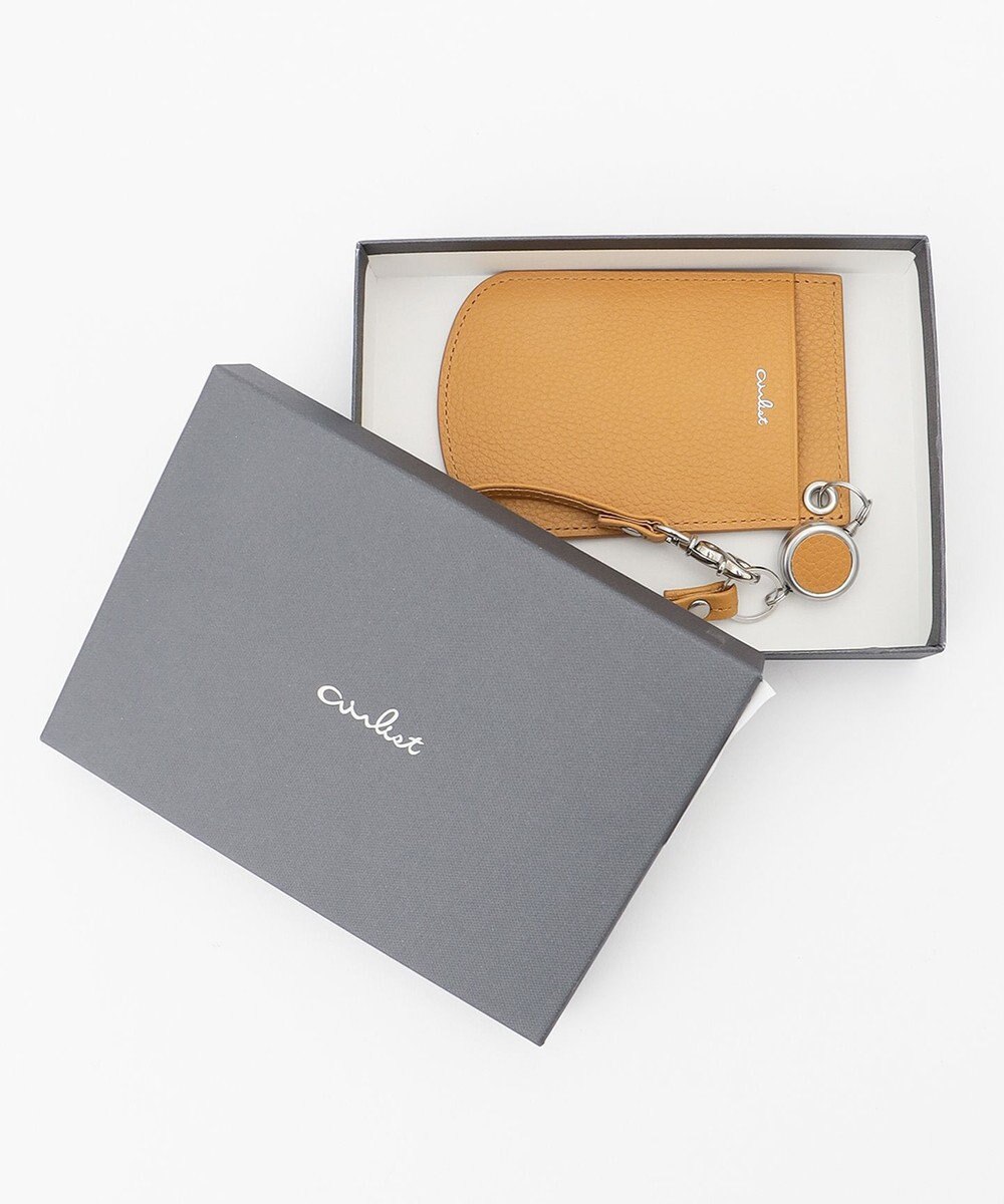 airlist リール付きパスケース Tram Embossed トラムエンボス 