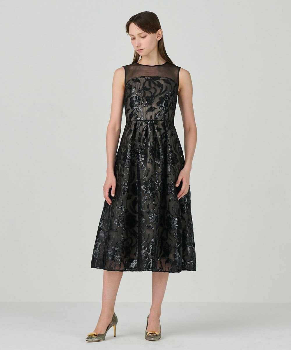 GRACE CONTINENTAL スパンコールエンブロイダリードレス 