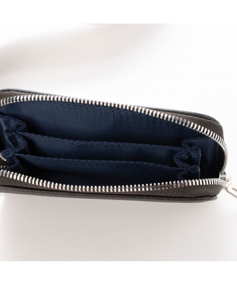 Y'SACCS モノグラム×リサイクルレザー スクエアショルダー 