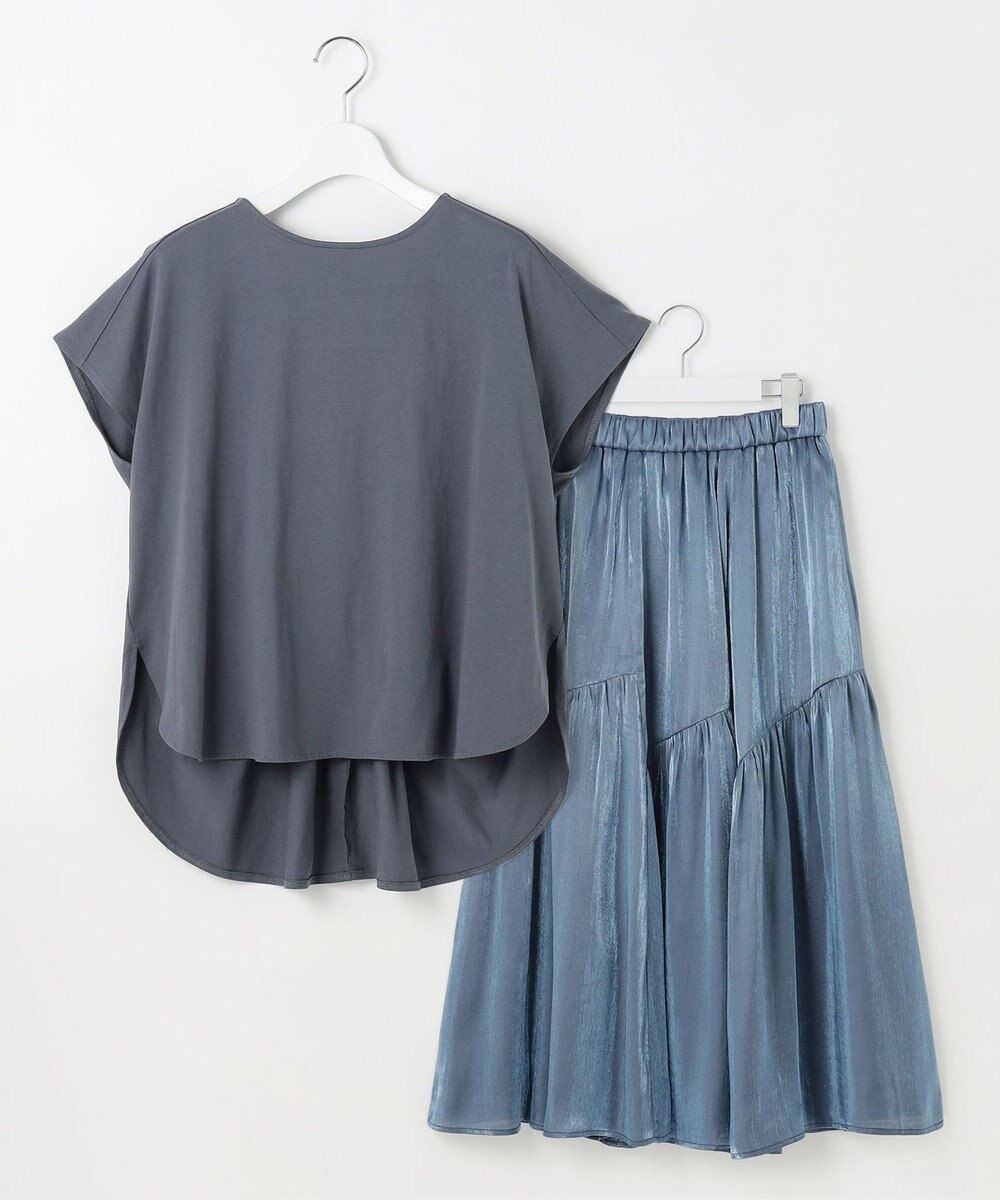 Feroux 【ONWARD CROSSET MAG掲載・セットアイテム】バックギャザーシャイニーセット ワンピース 