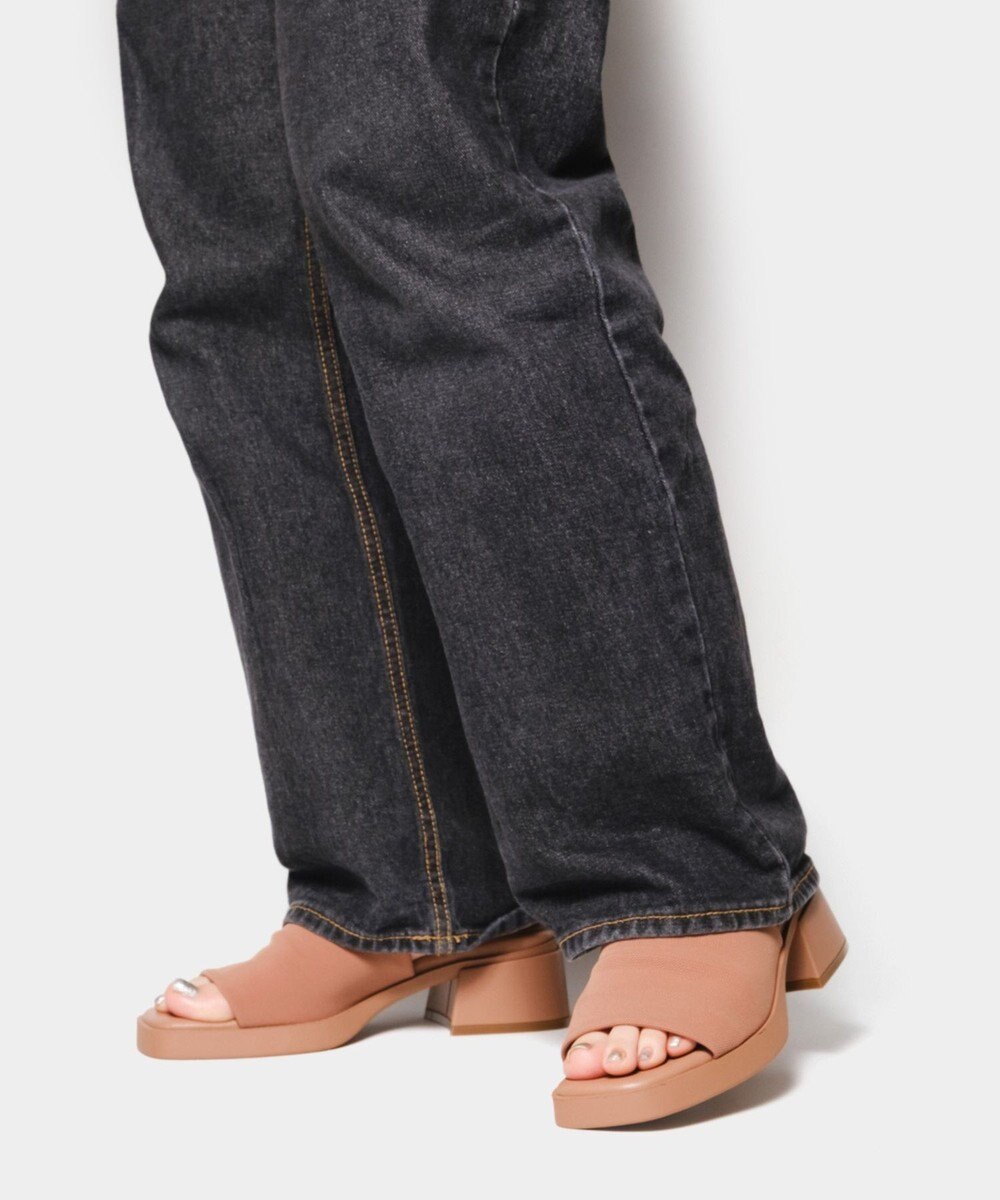 STEVE MADDEN SLIDESTERボリュームソールワンバンドサンダル 