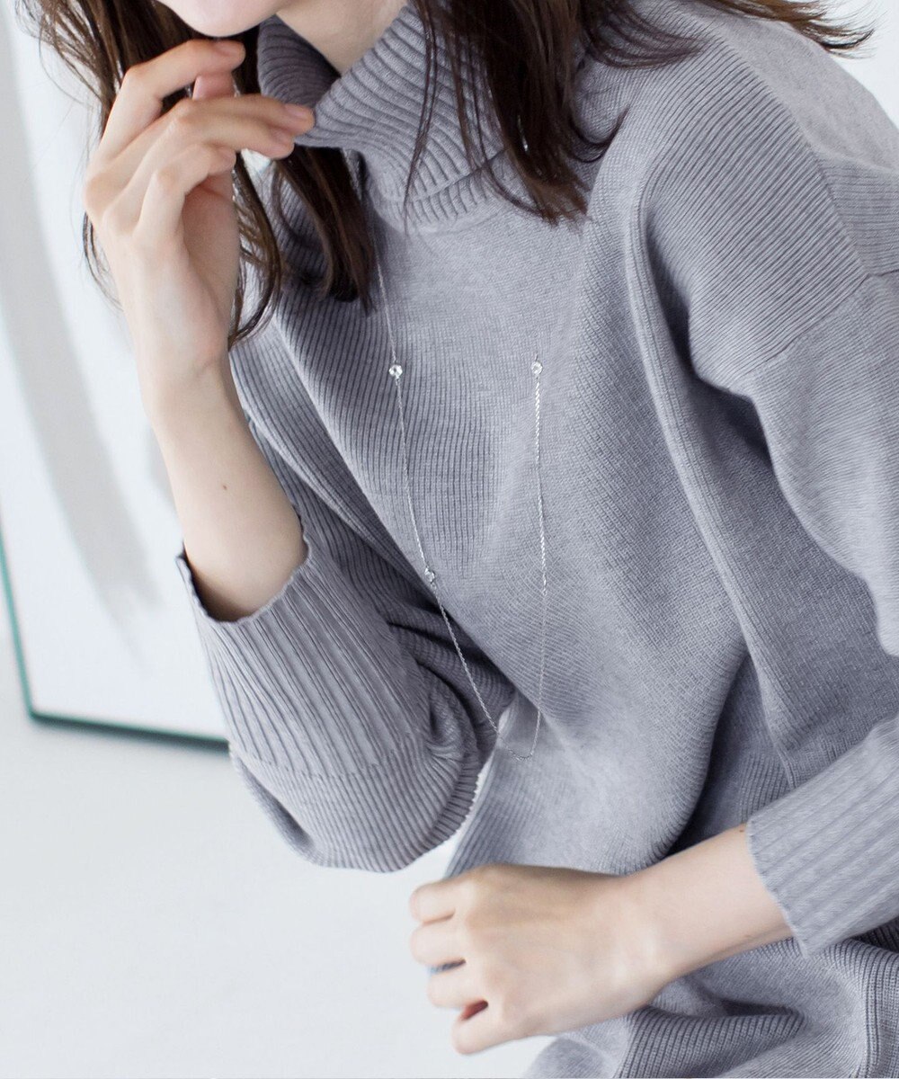 Tiaclasse 【洗える】華のあるニットタートルワンピース 