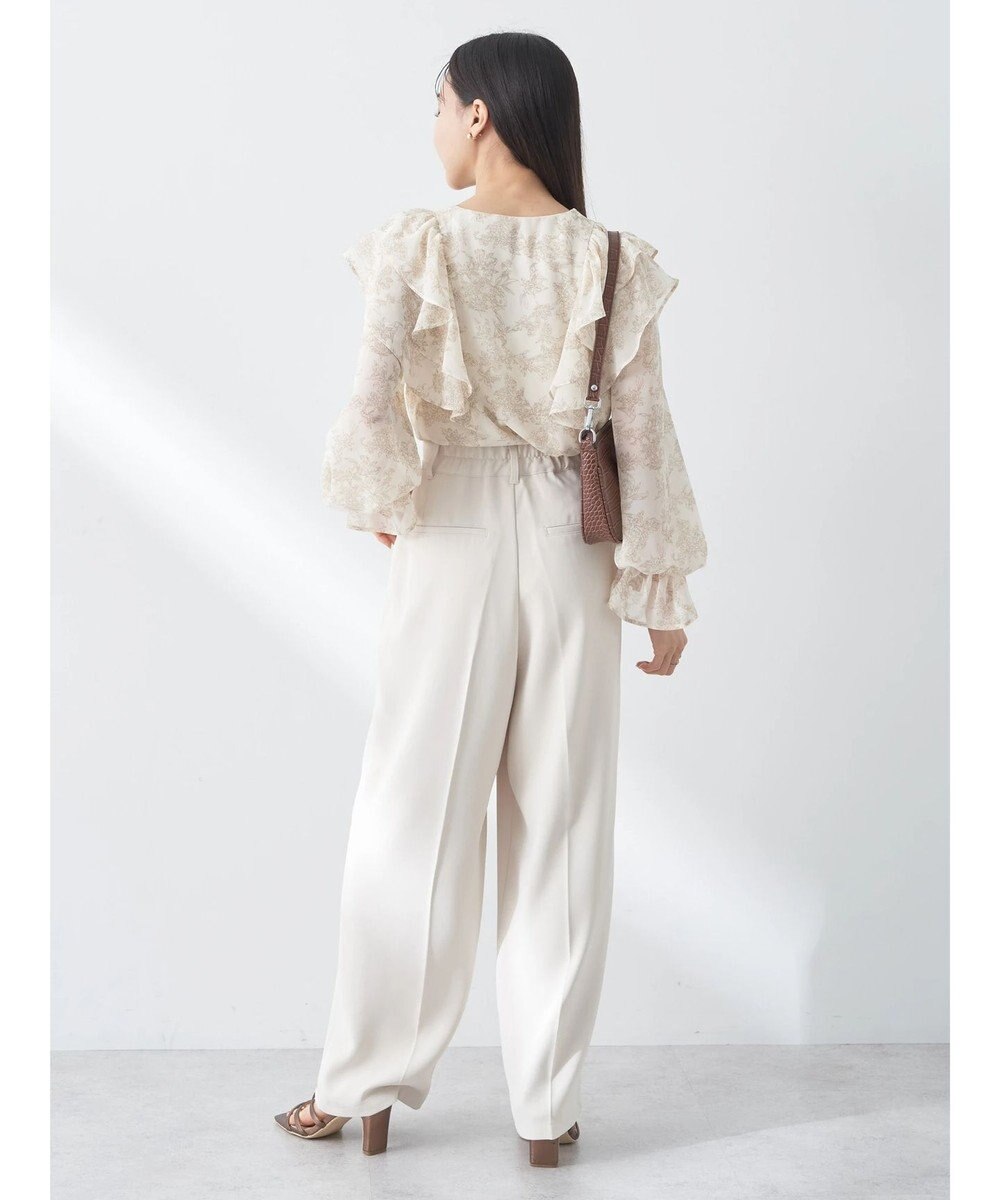 earth music&ecology 花柄ラッフルブラウス 