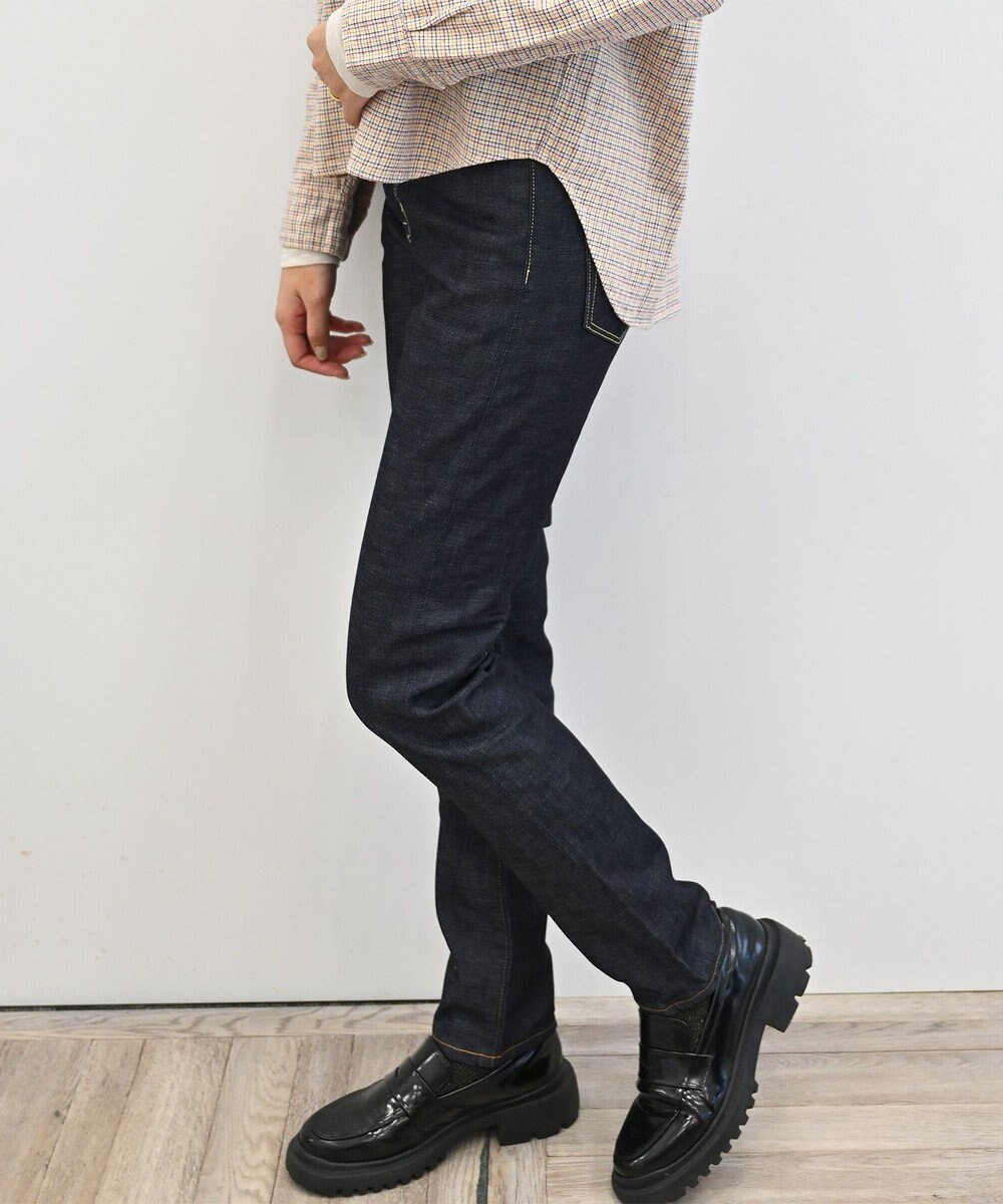 caqu modern pencil  タイトフィット ペンシルシルエット デニムパンツ 