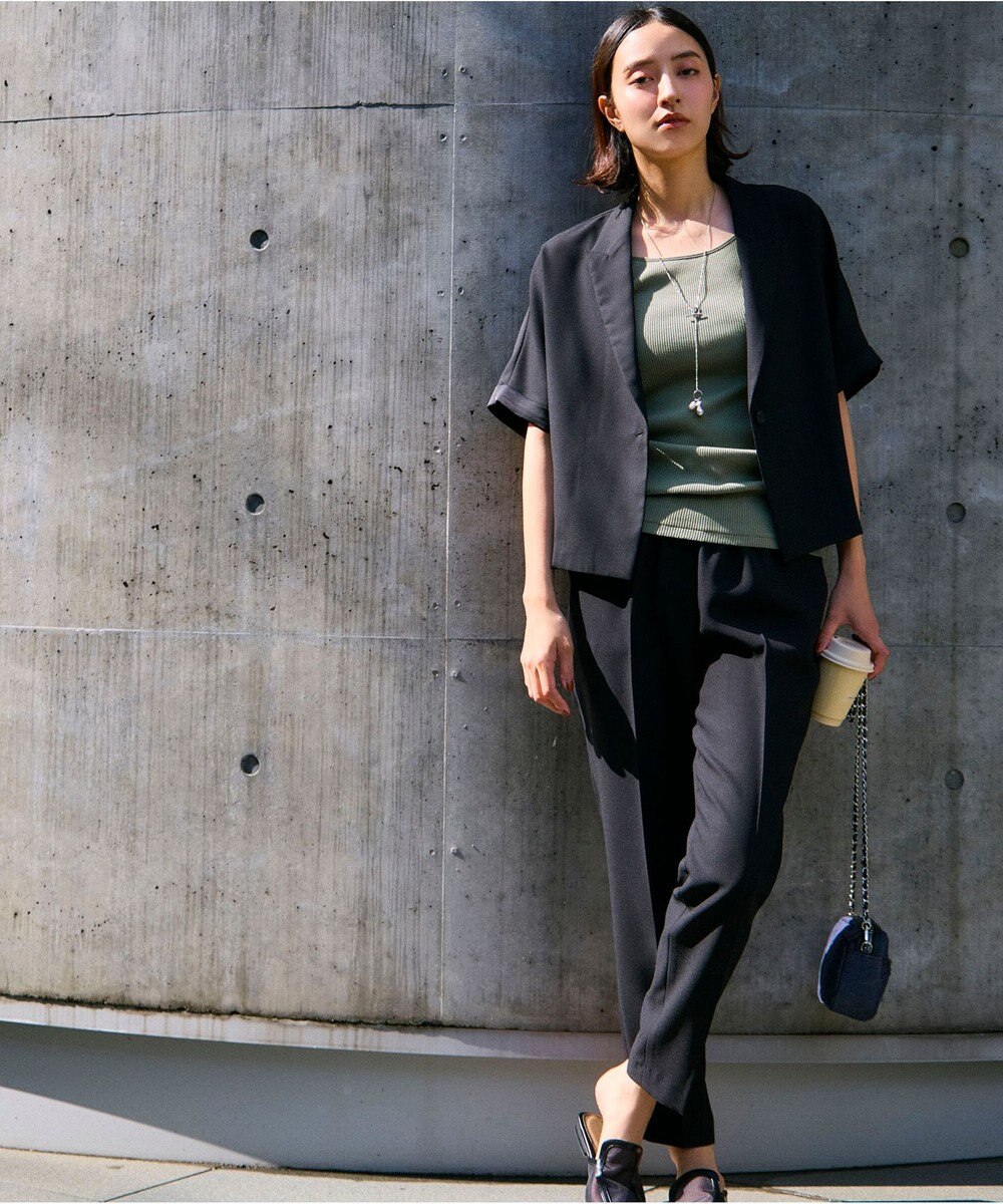 ICB 【UVケア・接触冷感・速乾・防シワ・洗える】 FluidBackSatin クロップドジャケット 