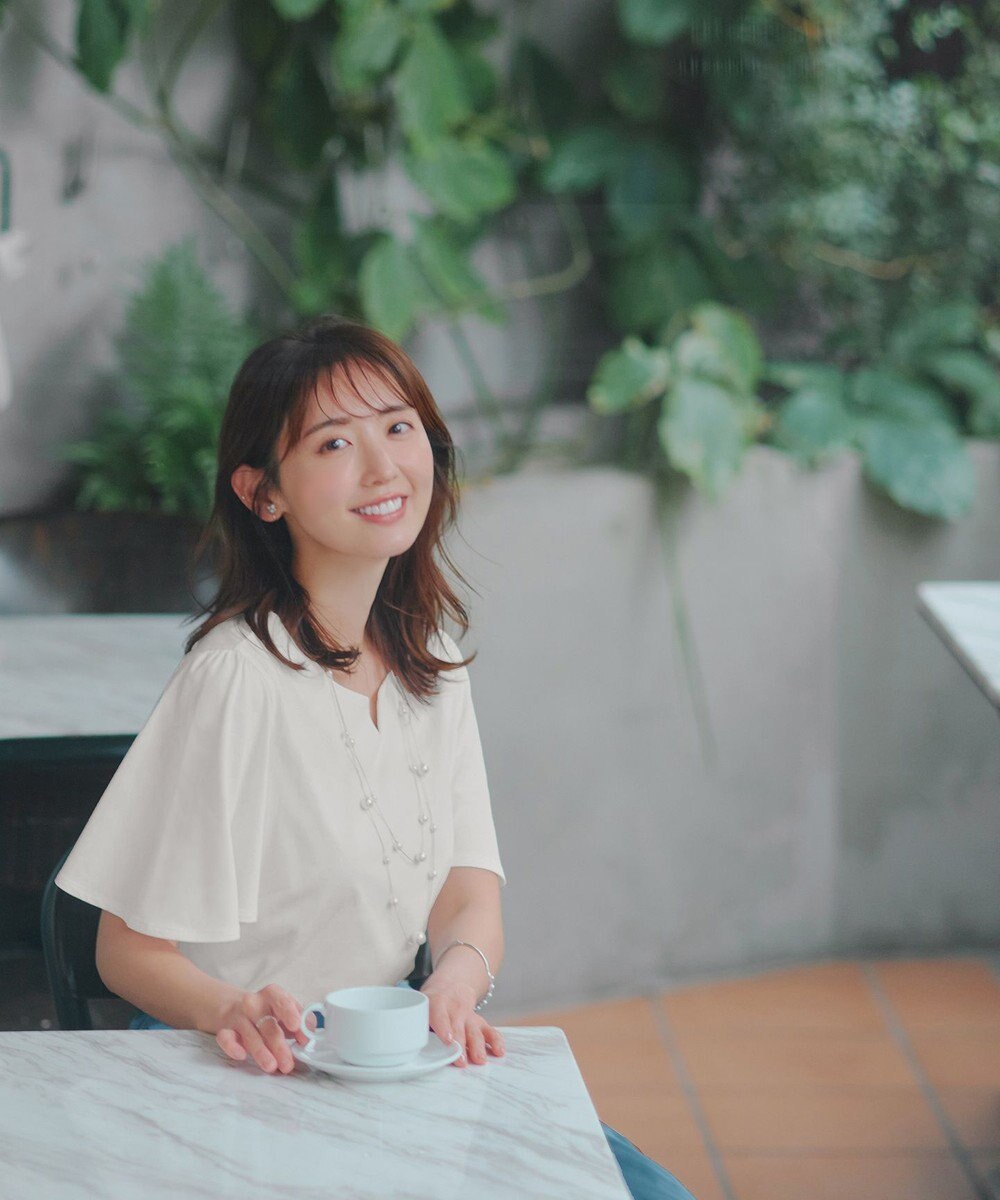 Tiaclasse 【おのののかさん着用】「サマケア」キーネックフレアスリーブトップス 