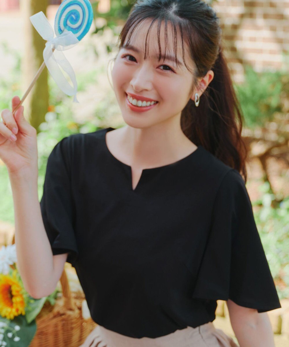 Tiaclasse 【おのののかさん着用】「サマケア」キーネックフレアスリーブトップス 