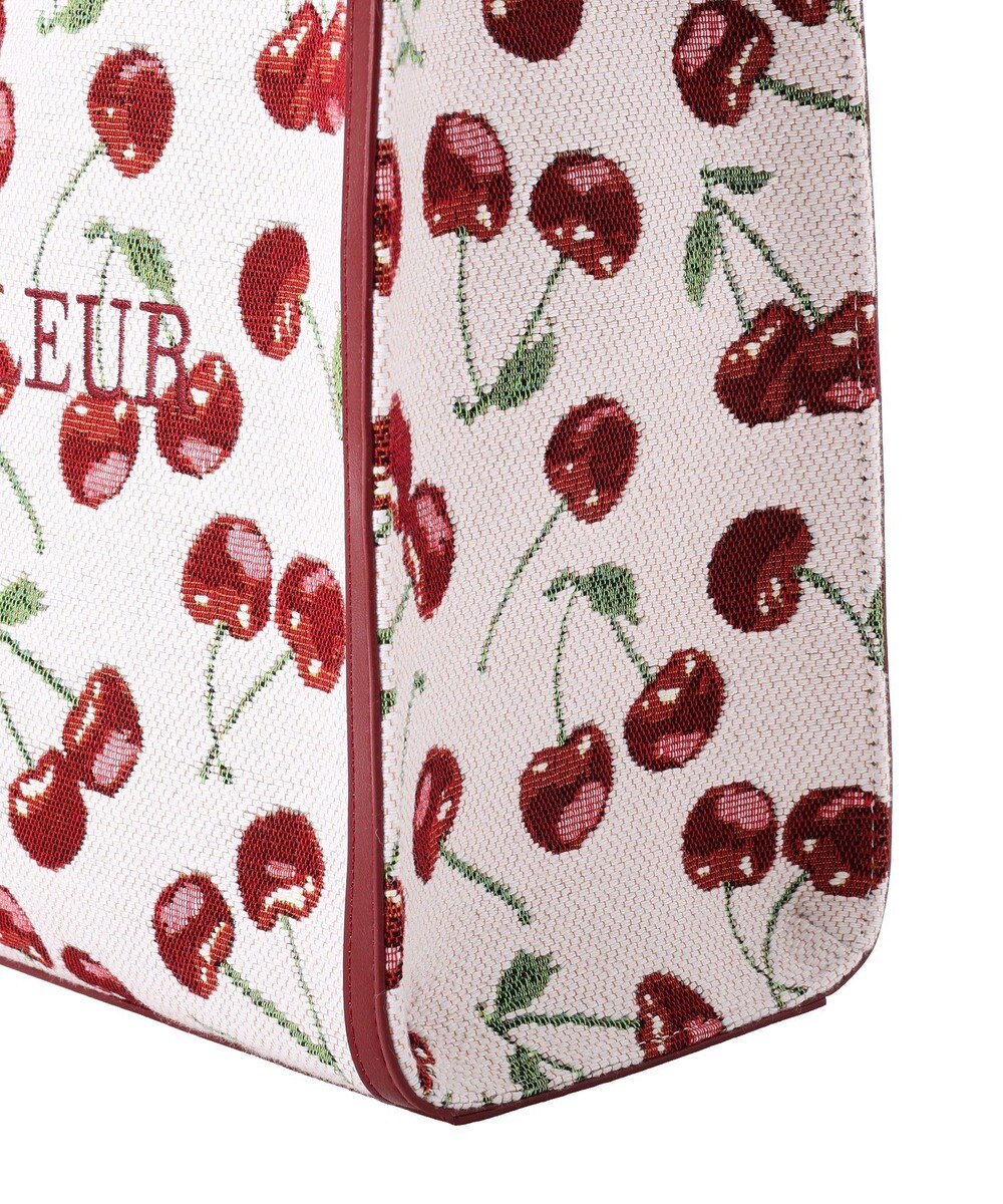 Maison de FLEUR チェリー柄ゴブランスクエアトートバッグ 