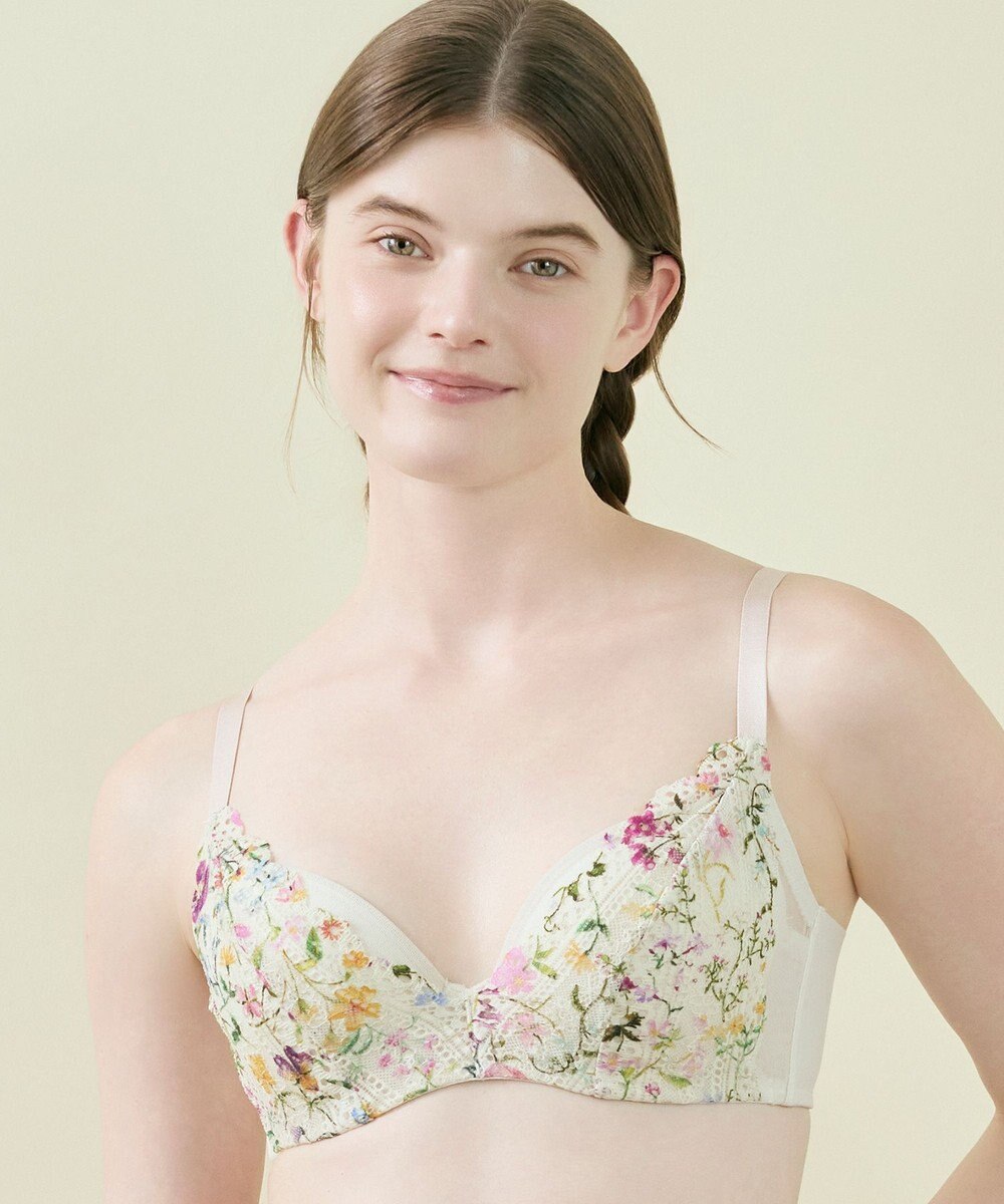 une nana cool MADE WITH LIBERTY FABRIC さあわたし レース 脇高ブラジャー 