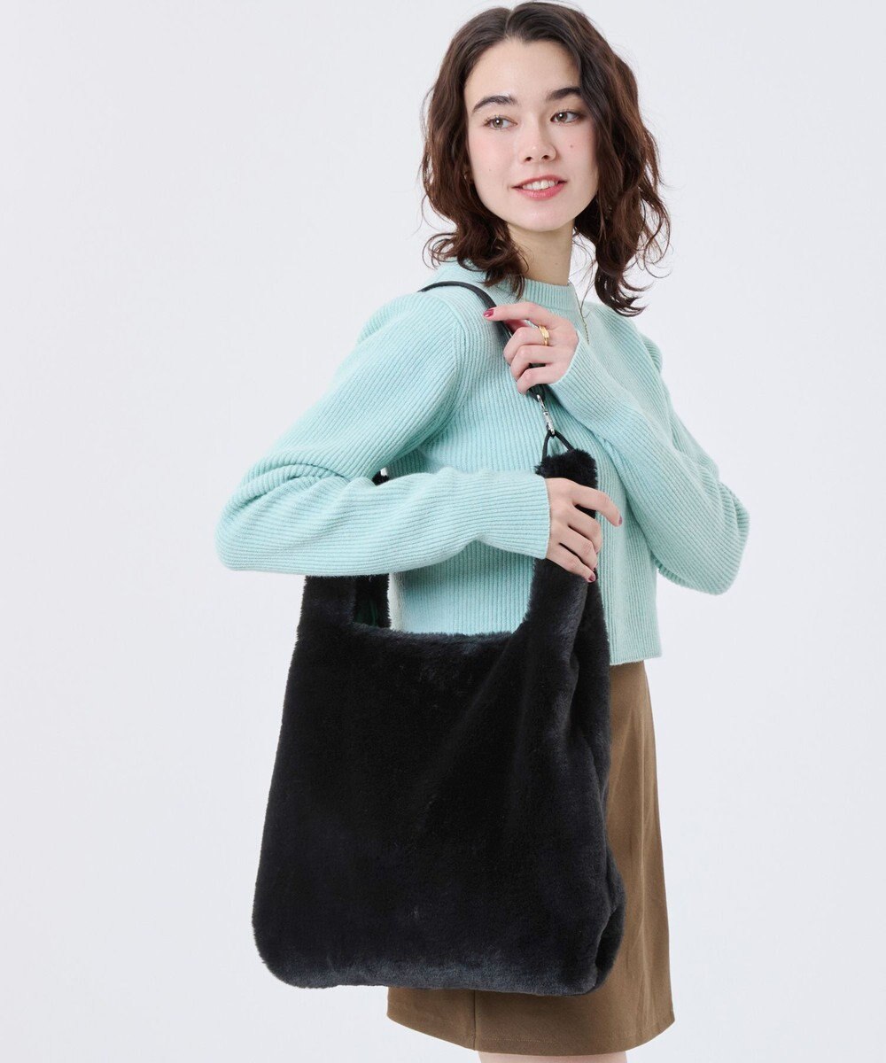LeSportsac FUR SHOULDER TOTE/ブラックフラッフィーファー 
