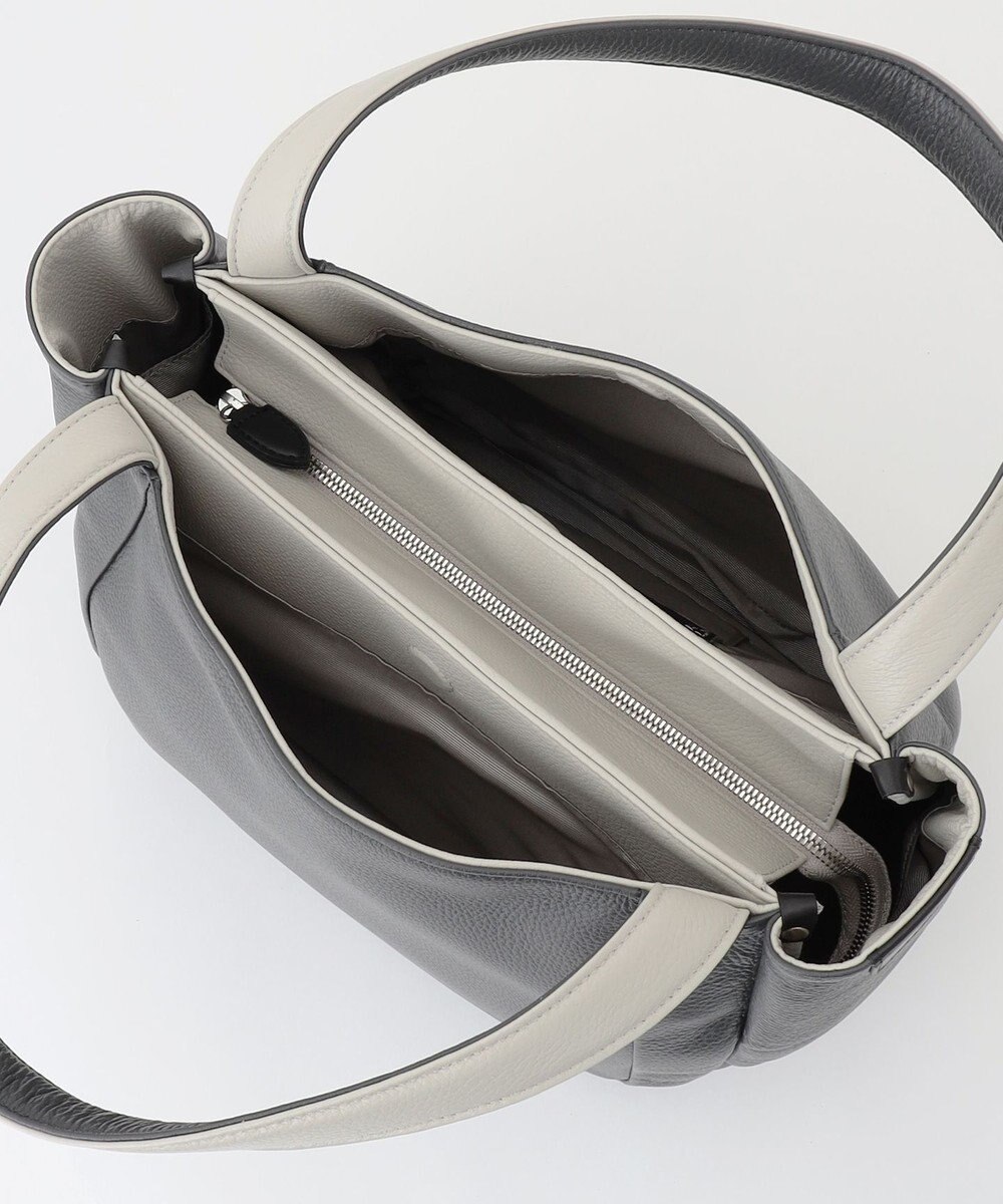 Y'SACCS シュリンクレザートート Mサイズ 