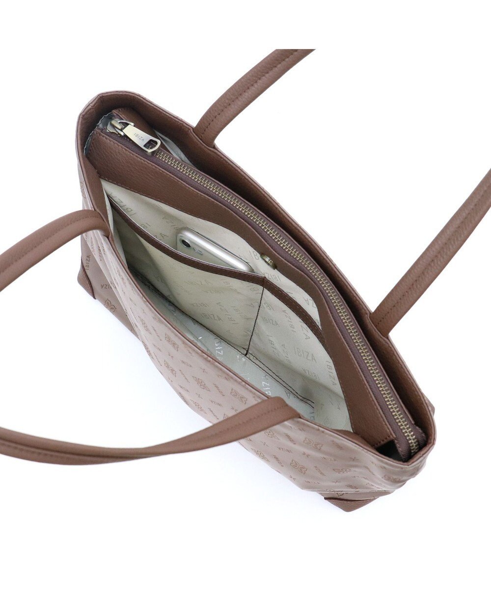 IBIZA ロゴナイロン　セミショルダーバッグ 