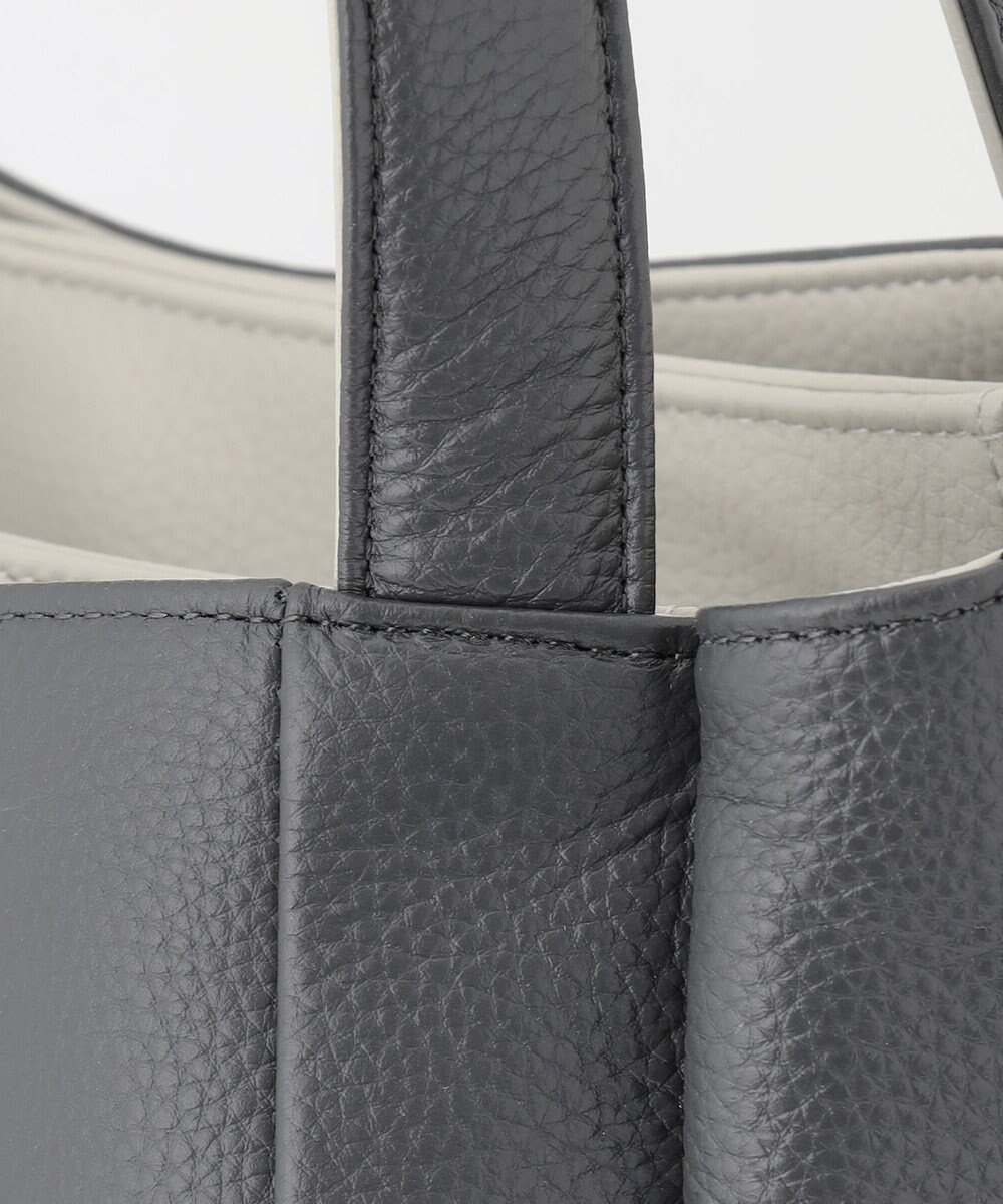 Y'SACCS シュリンクレザートート Mサイズ 