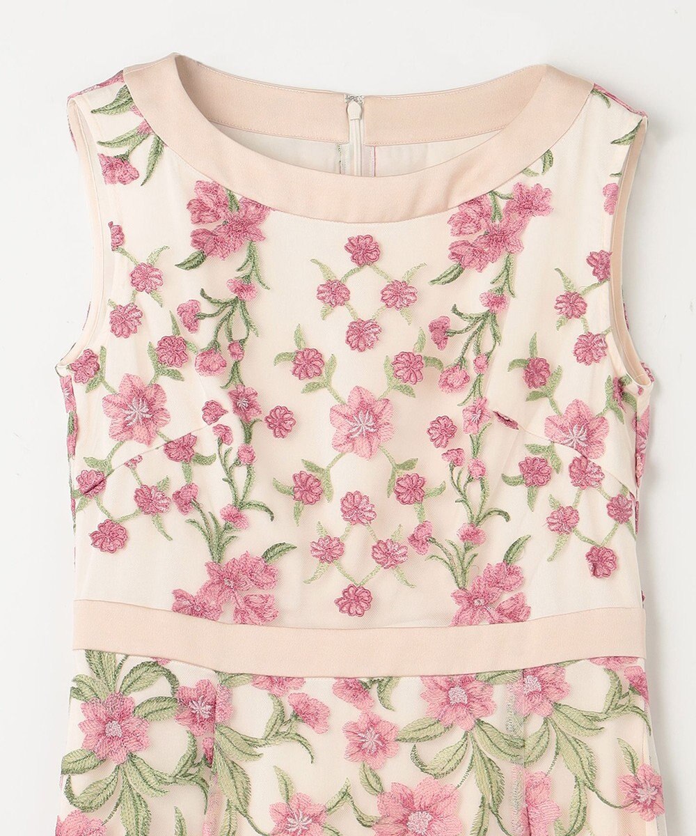 GRACE CONTINENTAL スモール3Dフラワードレス 