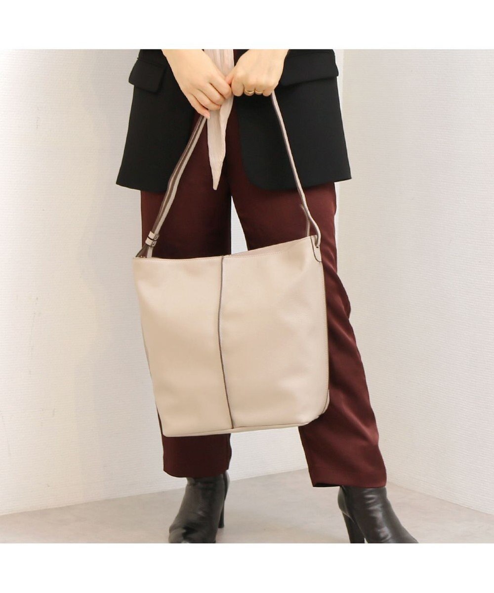 UNBILLION アトランタ ATLANTA / やぎ革軽量ショルダーL 