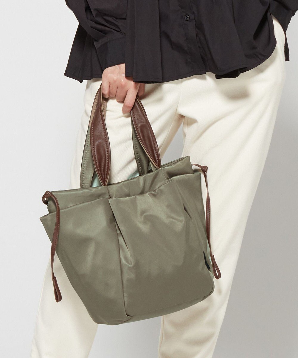 Y'SACCS 【Y’SACCS vous et】コンテナバッグ Ｍサイズ 