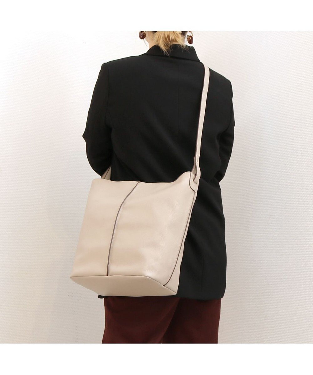 UNBILLION アトランタ ATLANTA / やぎ革軽量ショルダーL 