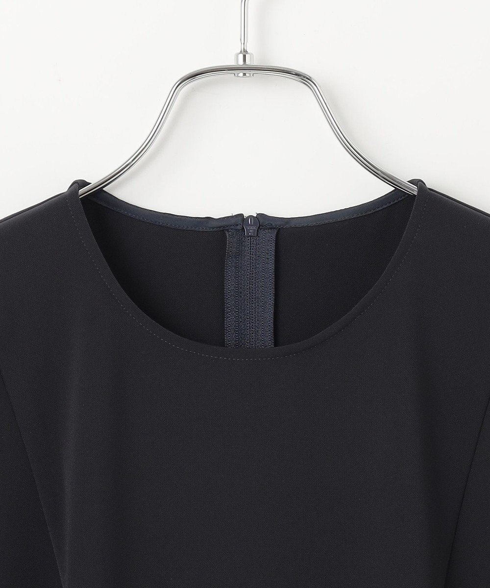 #Newans ＜亀恭子さんコラボ＞取り外し可能ケープ付きペプラムブラウス 