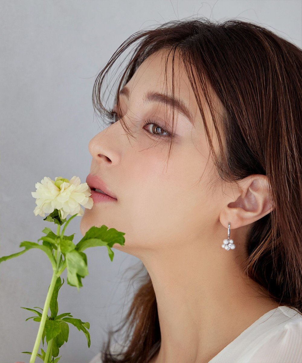 Tiaclasse 【選べる２タイプ・金属アレルギー対応】フルーツパールピアス 