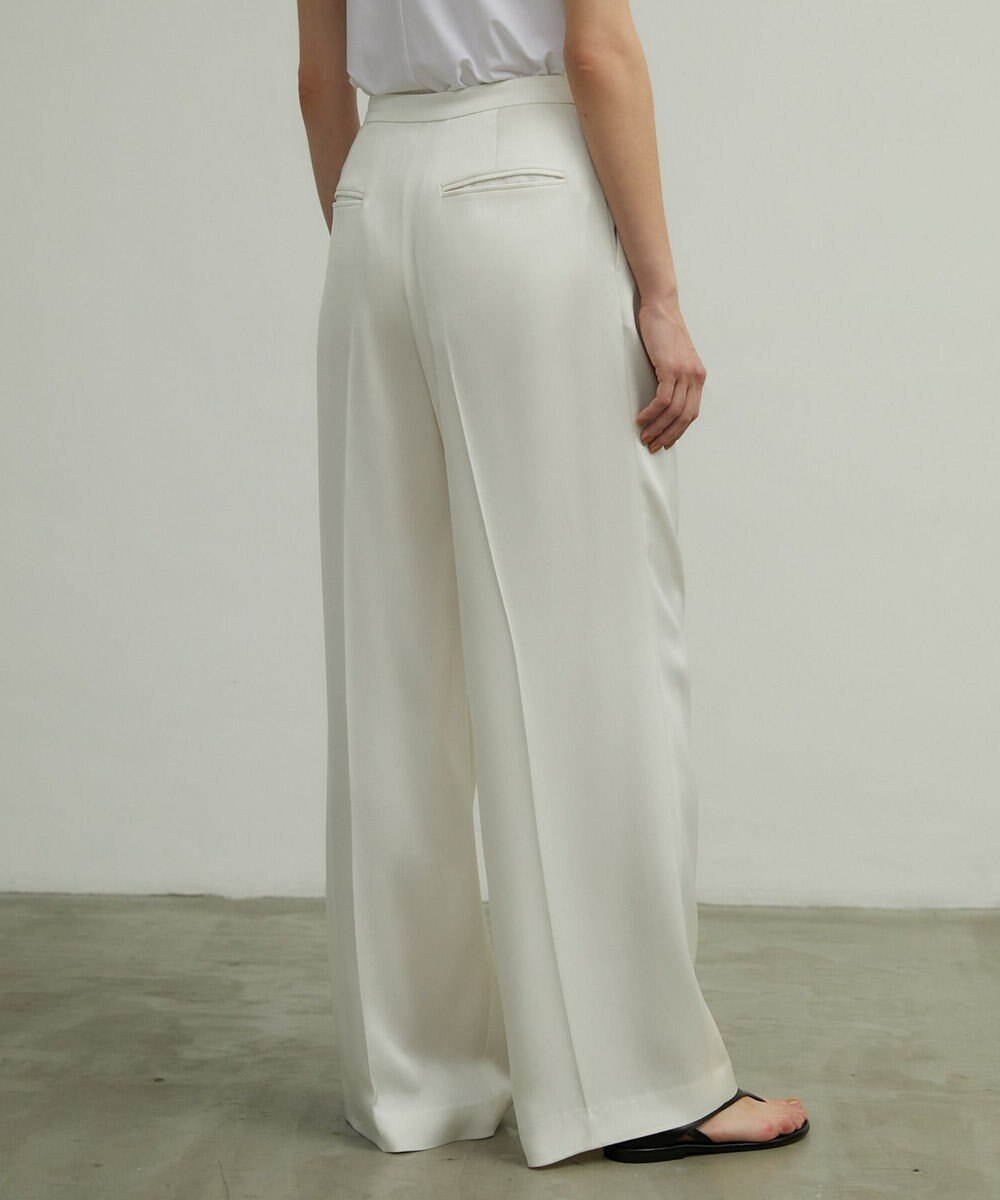 BEIGE， GINETTE / ストレートパンツ 