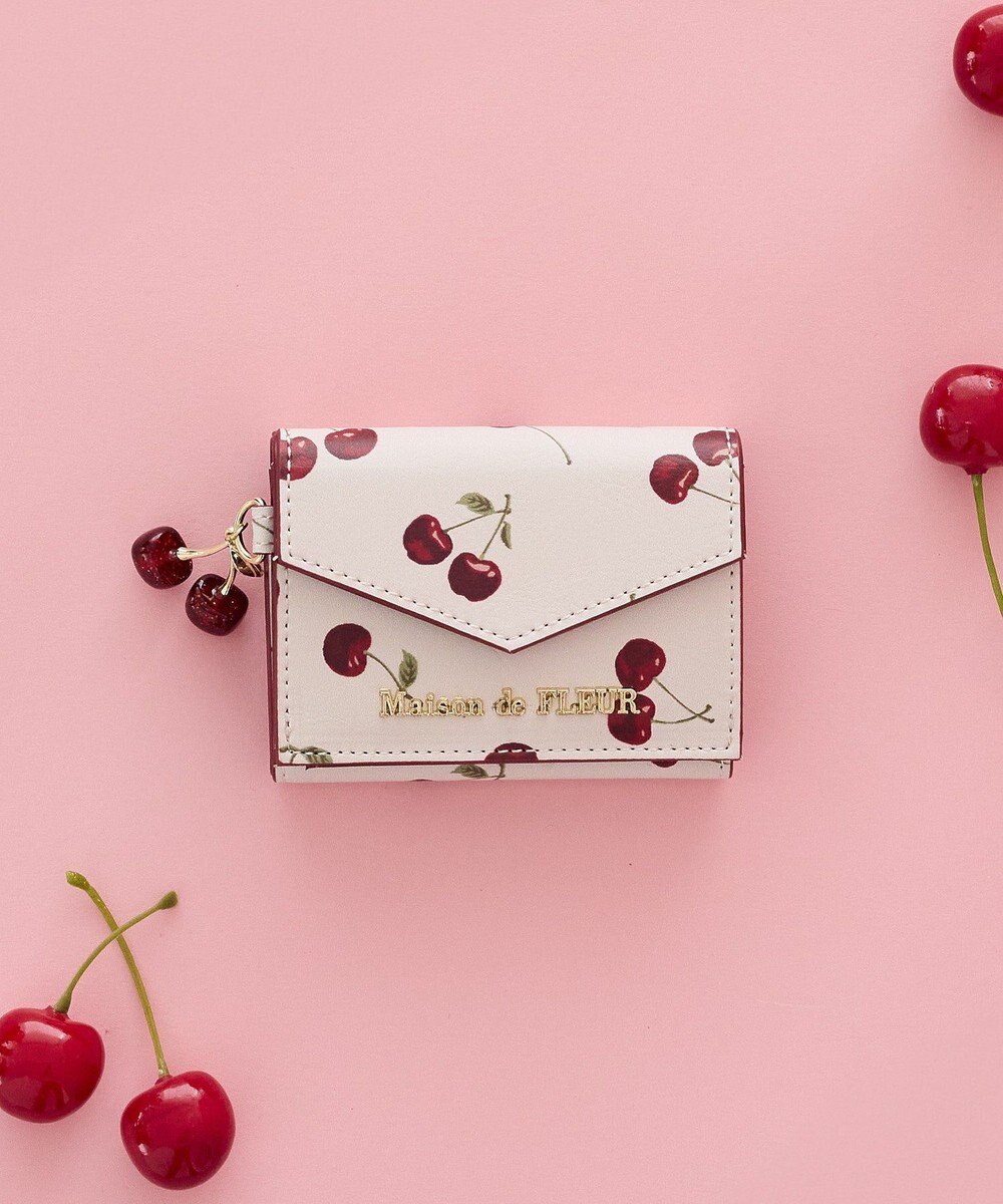 Maison de FLEUR リーフ付きチェリープチウォレット 