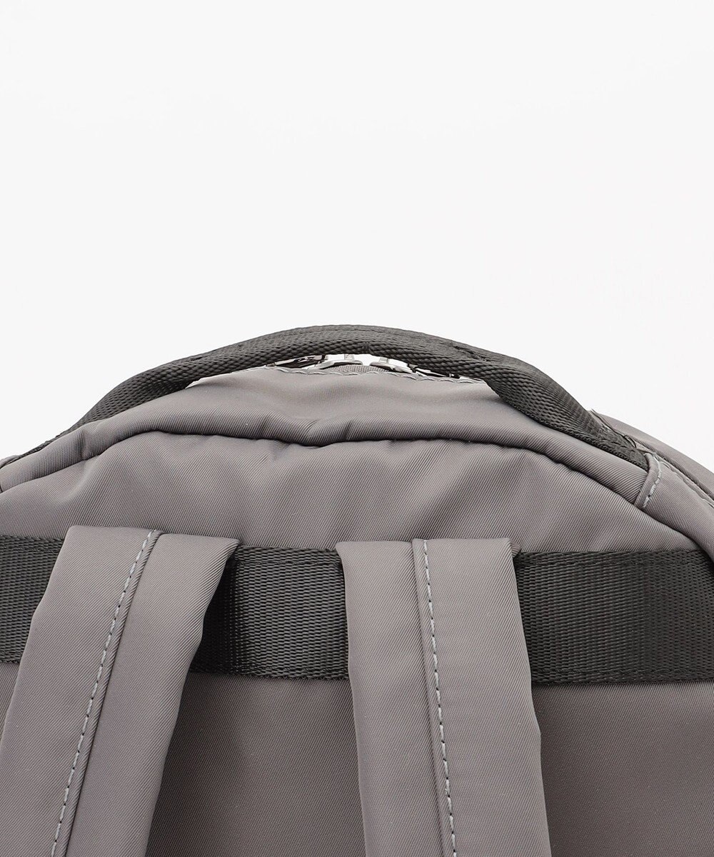 Y'SACCS 【Y’SACCS vous et】フロントファスナーデイパック 