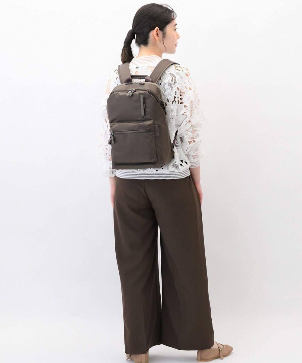 ACE BAGS & LUGGAGE W&.Day/Night ポッケス ハグリュック A4サイズ 13.3インチPC収納 20211 ダブルアンドデイナイト 