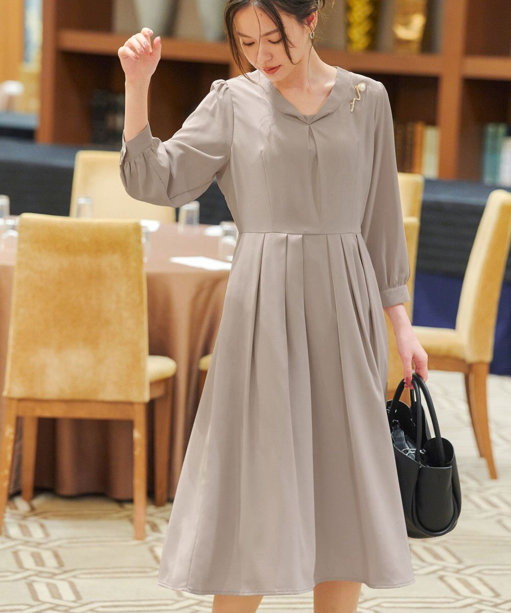 Tiaclasse 【洗える】ロールVネックワンピース 