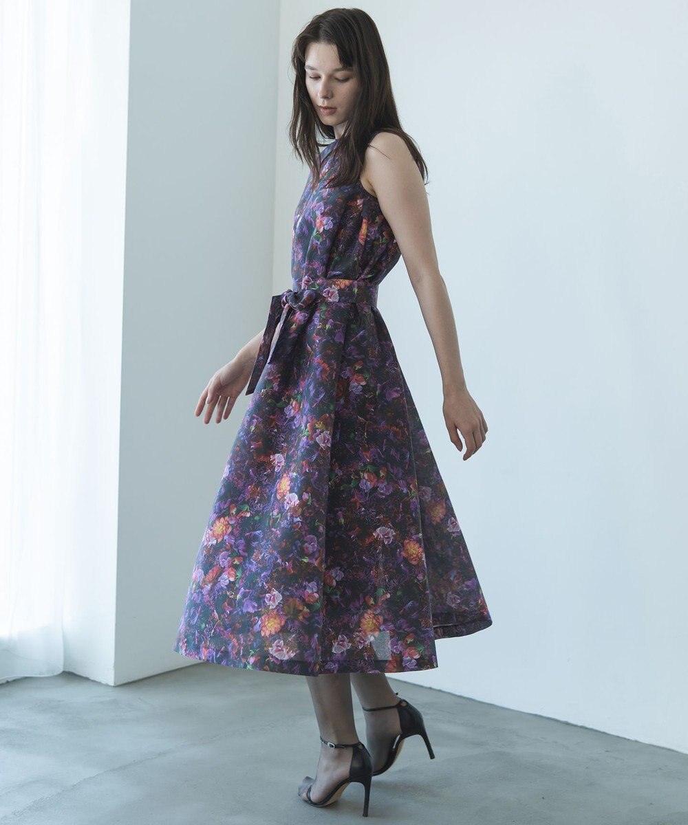 自由区 【カトリエムブーケ】フラワープリントフレアワンピース 